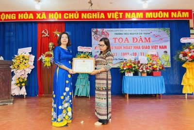Kỷ niệm 40 năm ngày Nhà giáo Việt Nam